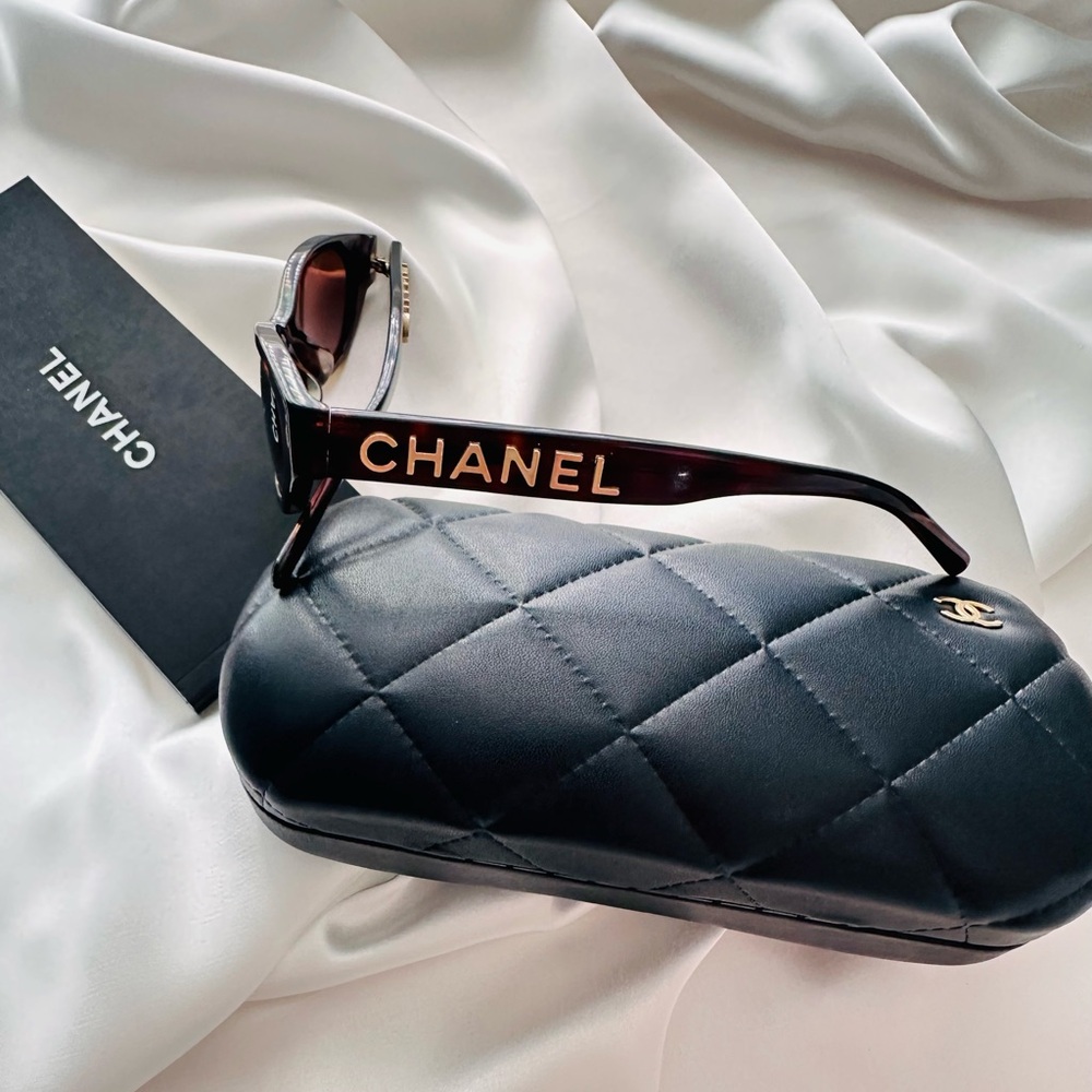 New Rare CHANEL Sunglasses Rectangle A71280 - Picture 14 of 16